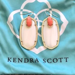 🎀Custom Kendra Scott Danielle earrings🎀